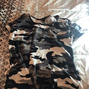 Camo t-shirt